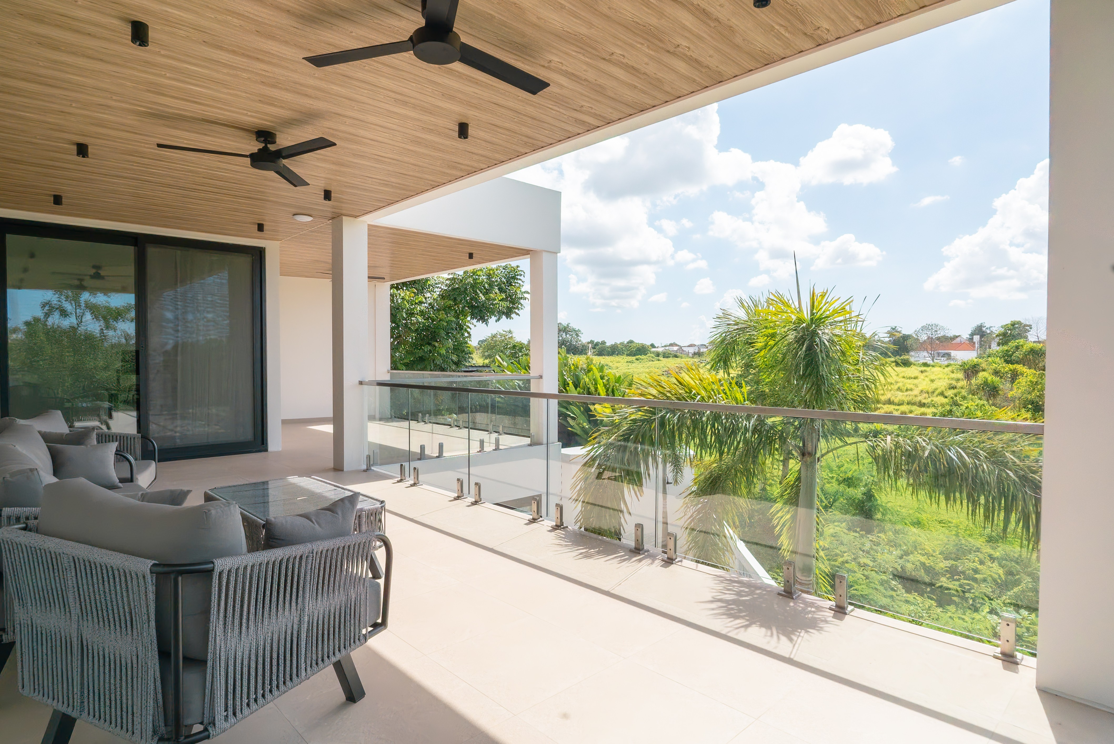 Upstairs Balcony with Scenic Views